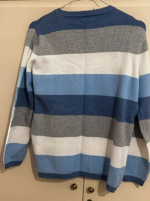 Women's sweater M used, blue and white