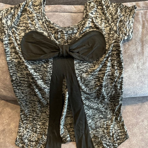 Blouses in very good condition, all clothes together