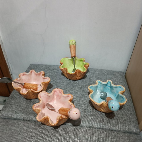 Ice Cream Bowl Set 4 Pieces New