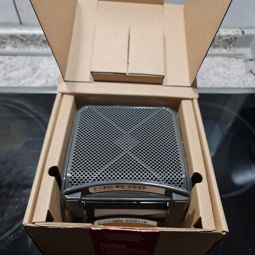 Vodafone VDSL Modem-Router H300s and Wifi Repeater 4960 Super Wifi Extender like new