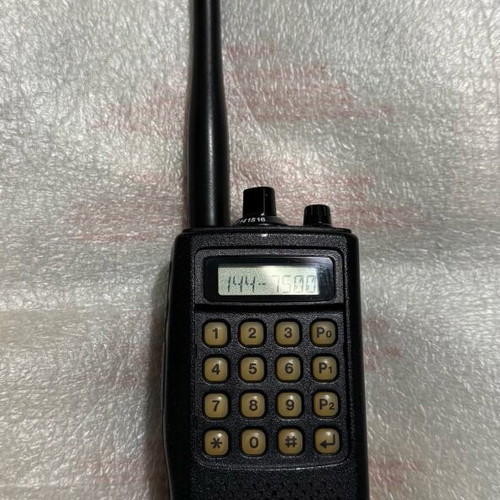 Icom IC-F30LT professional 5 watt transceiver like new