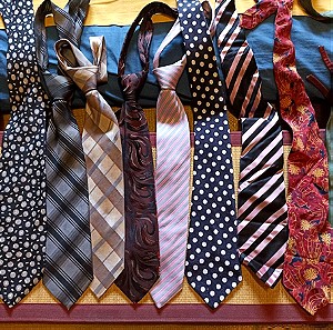 10 μεταξωτές κυρίως γραβάτες σε τιμή πακέτου