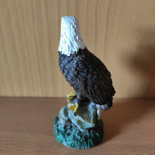 Collectible bald eagle figurine new