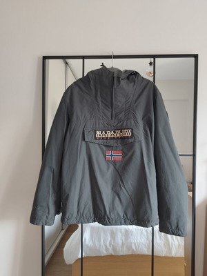 Napapijri Rainforest jacket new, fur lined, waterproof, windproof, gray