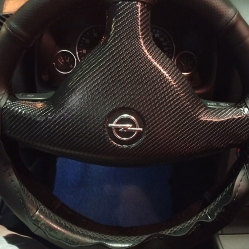 Hand-stitched steering wheel cover with installation