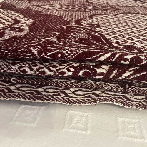 Traditional woven rug with peacock design like new, 2x2.5 m