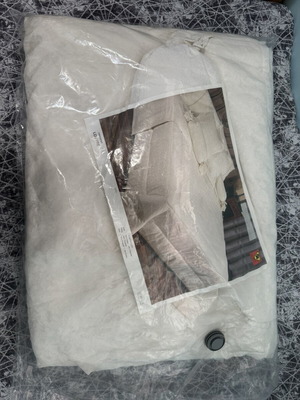 Comforter Set Louvre double new in packaging white ecru with gold designs