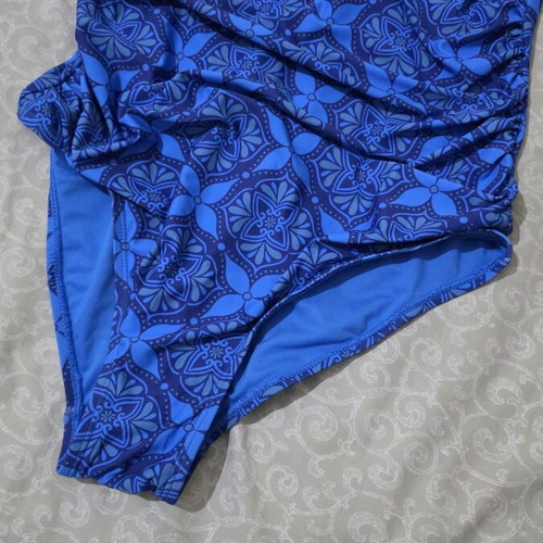 Blu4u blue one-piece swimsuit Large new