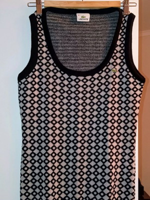 Lacoste vest like new, black-white, pure wool, size S