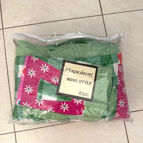 Children's colorful quilt set and pillowcase new