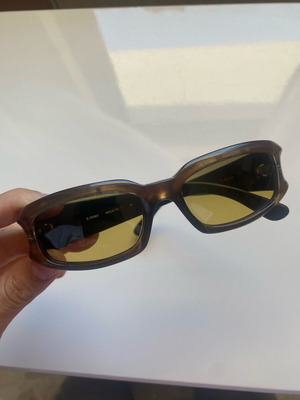 Fendi fs 224 sunglasses used, brown and yellow