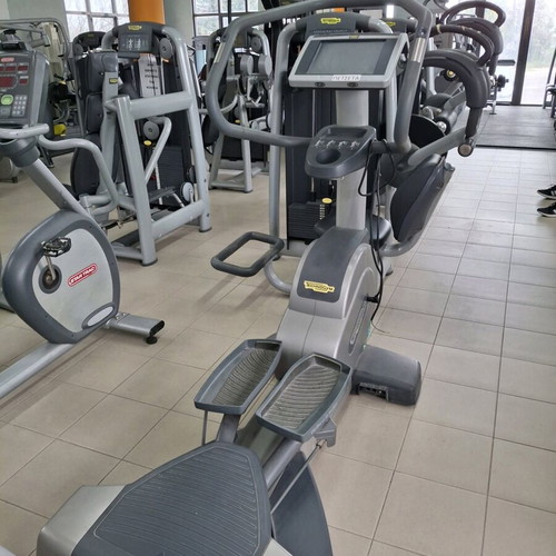 Technogym Wave 700 elliptical used with touch screen