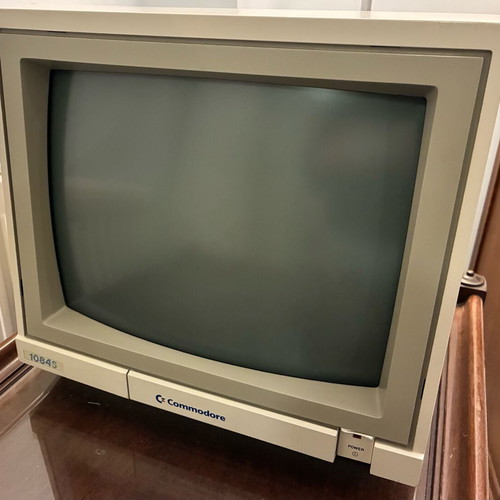 Commodore 1084s CRT 14" Monitor stereo used