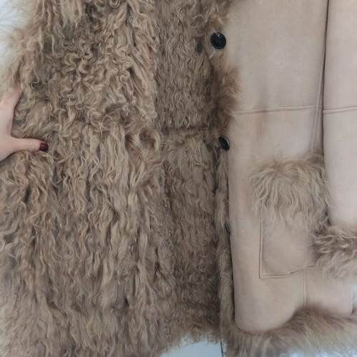 Zara natural lamb fur coat size M like new