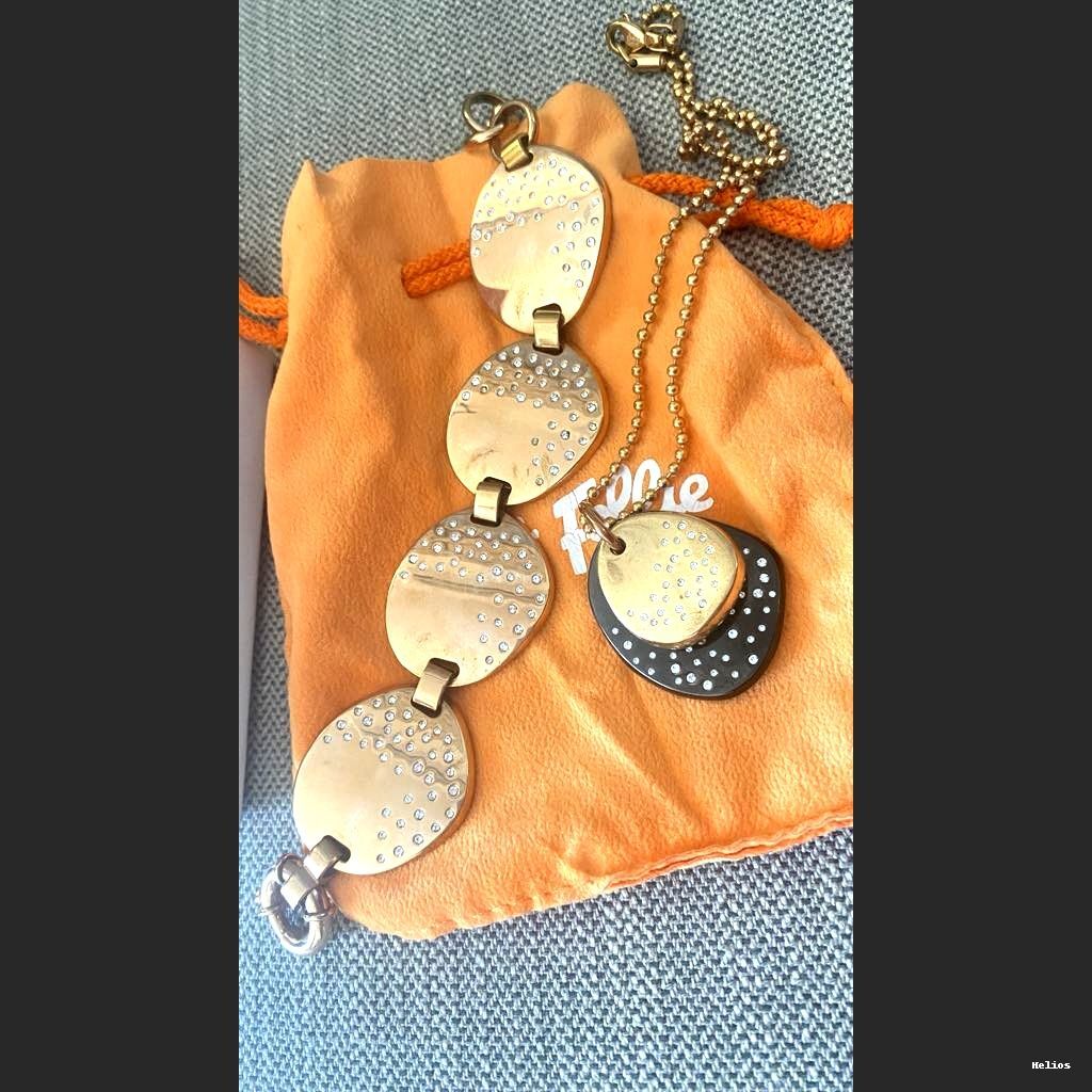 Folli Follie necklace and bracelet set… - € 90,00 - Vendora.cy
