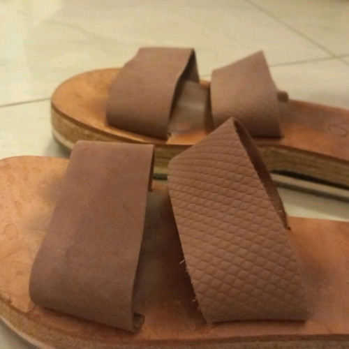 Esiot brown sandals like new, size 39