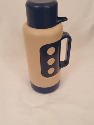 Thermos used, height 31cm, diameter 15cm