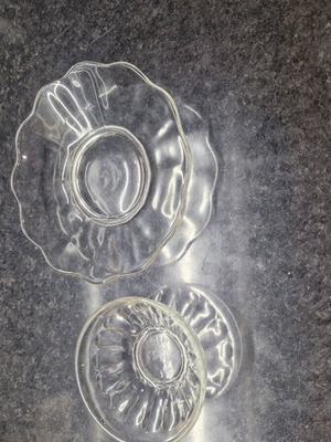 Vintage plates like new