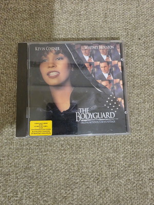 Whitney Houston Bodyguard soundtrack CD like new