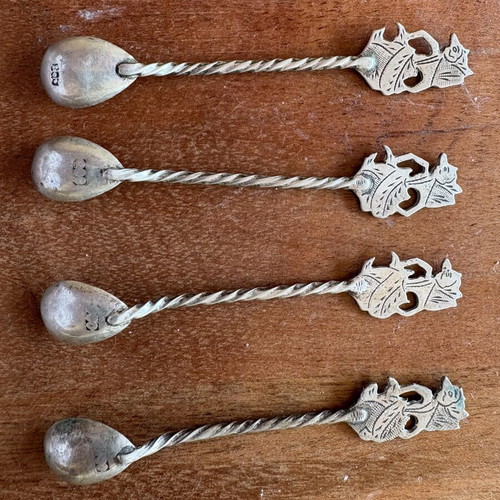 Set of 4 salt spoons, 800 silver, Indonesia, early 20th century