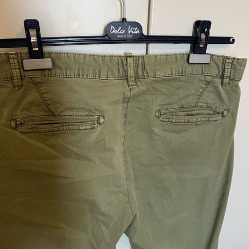 Pull&Bear men's khaki chino pants 42 like new