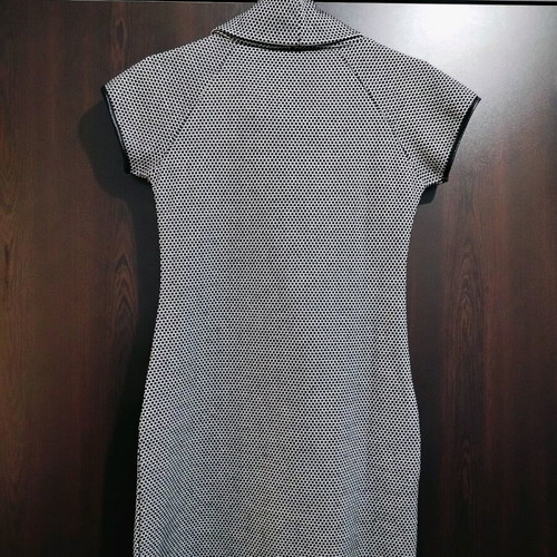 Raxevsky women's short dress like new, size XS, black and white