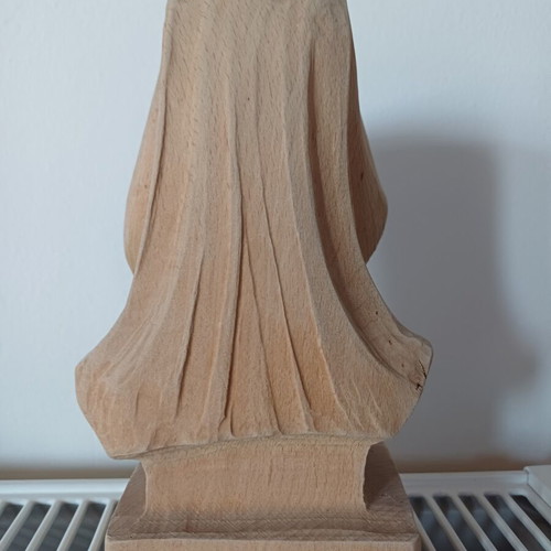 Handmade Woodcarving Virgin Mary Like New