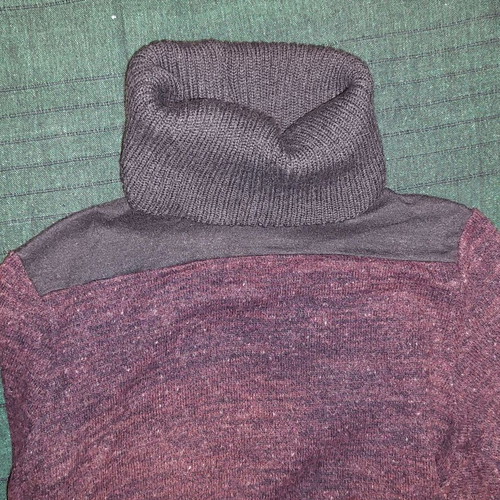 Knitted dress size 50 (XL) midi like new, with lining purple and black