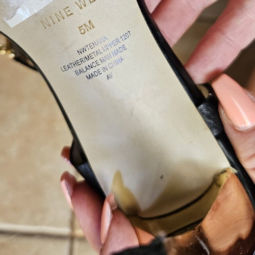 Nine West black and gold heels used, size 36