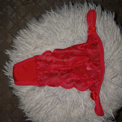 Women's string lingerie red and purple lace new, pack of 2