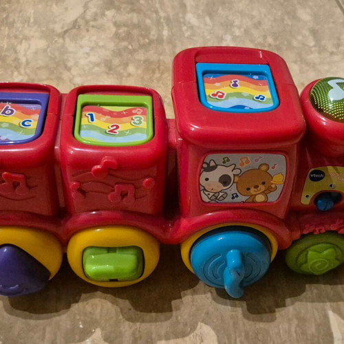 Vtech train with music in English used