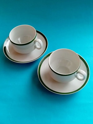 Porcelain cups IONIA like new, set of 2 with saucers