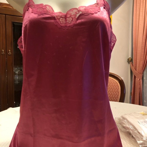 A-Style camisoles new, red and cypress green, size M-L