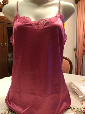 A-Style camisoles new, red and cypress green, size M-L