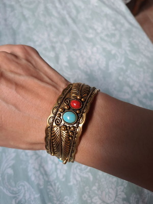 Vintage boho βραχιόλι με τυρκουάζ και κοράλλι πέτρες σαν καινούργιο