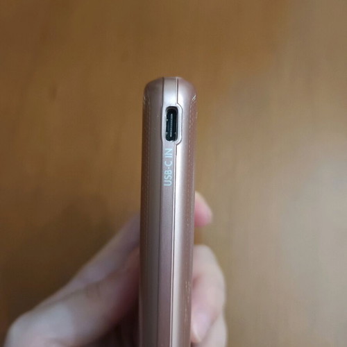 Power bank 10000mAh like new, pink color