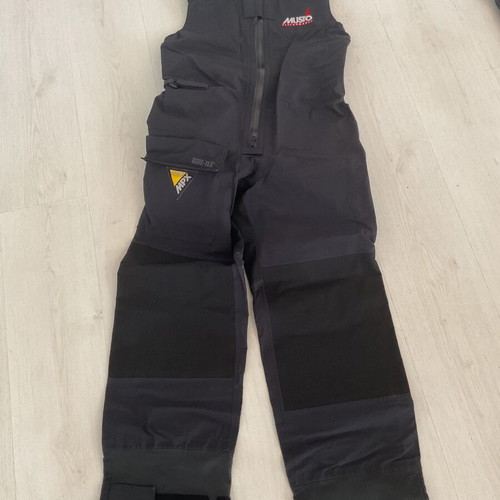 Musto Goretex small foul weather jacket used for 50-65 kg