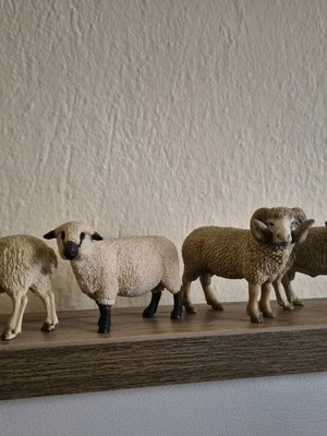 Πρόβατα Schleich σαν καινούργια, 7 φιγούρες και μία απλή