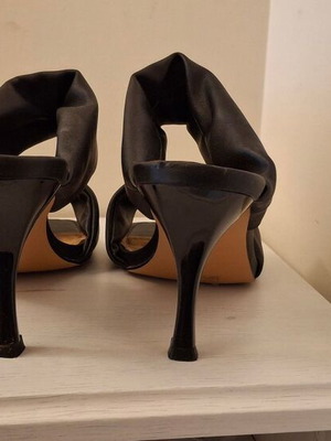 Corina mules size 40 black like new, heel height 9.5 cm