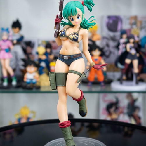 Dragon Ball Bulma figure in military style, 20cm