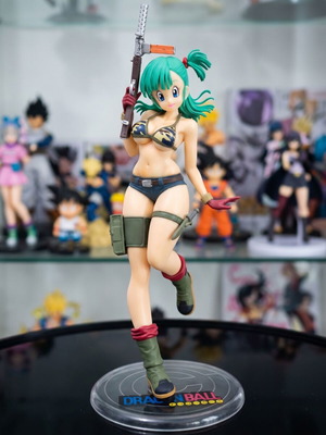 Dragon Ball Bulma figure in military style, 20cm