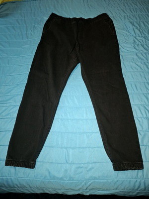 Black jeans with elastic Pull & Bear like new, size L