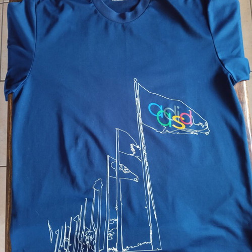 Adidas men's shirt size M like new, blue synthetic material
