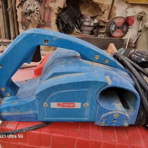Ryobi 122mm hand planer used heavy-duty