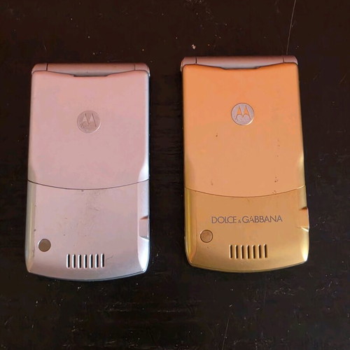 Motorola V3 & V3i Dolce Gabbana Edition phones used for parts