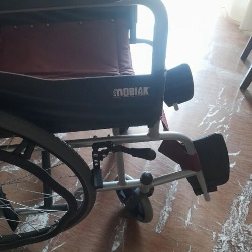 MOBIAK folding wheelchair, burgundy