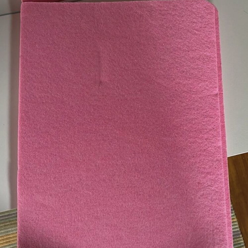 Pin board new pink with pins