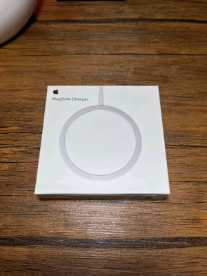 Apple MagSafe Charger καινούργιο, open box