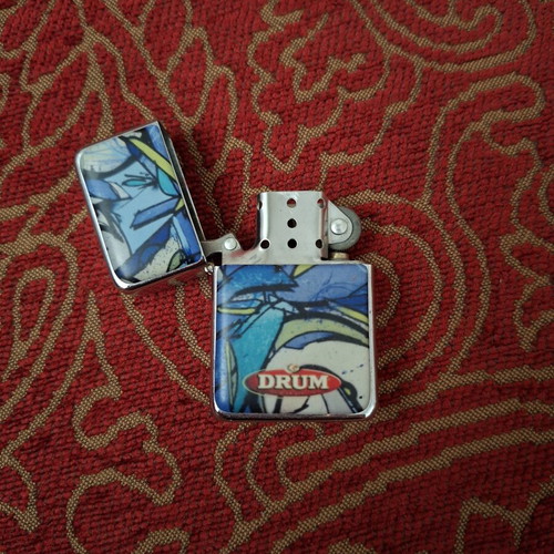 Tristar Drum Edition petrol lighter used with graffiti design