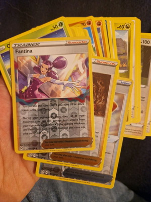 Pokemon Lost Origins official TCG cards new, 35 cards plus 4 gift